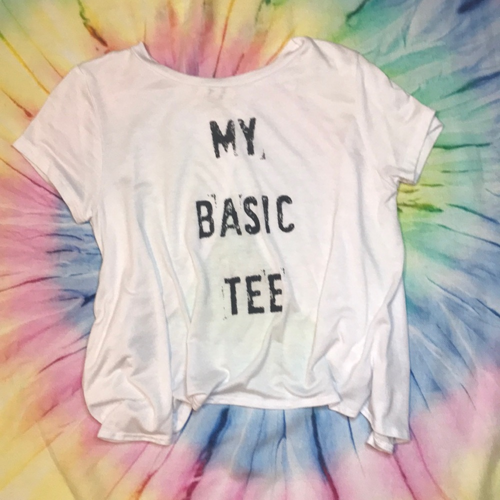 ☁️Flowy White Open Back Tee